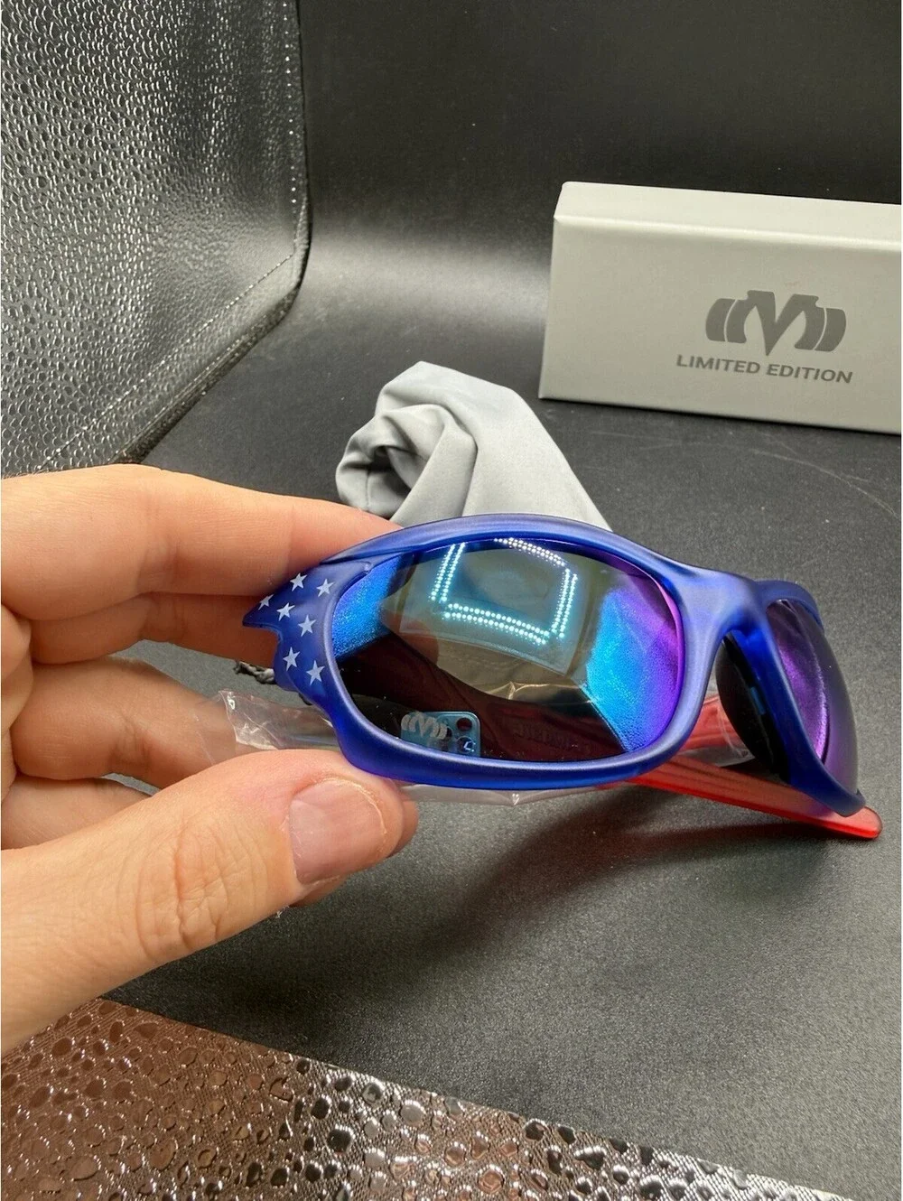 M-Experiment Jigawatt Stars & Stripes Glacier Plasmachromatic Polarized LE50